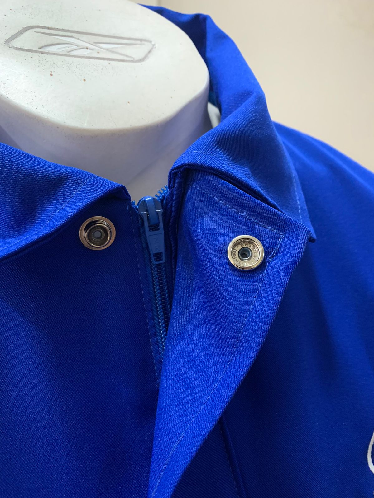 DF-Jaqueta-Detalhes Uniformes Profissionais Sob Medida para Empresas