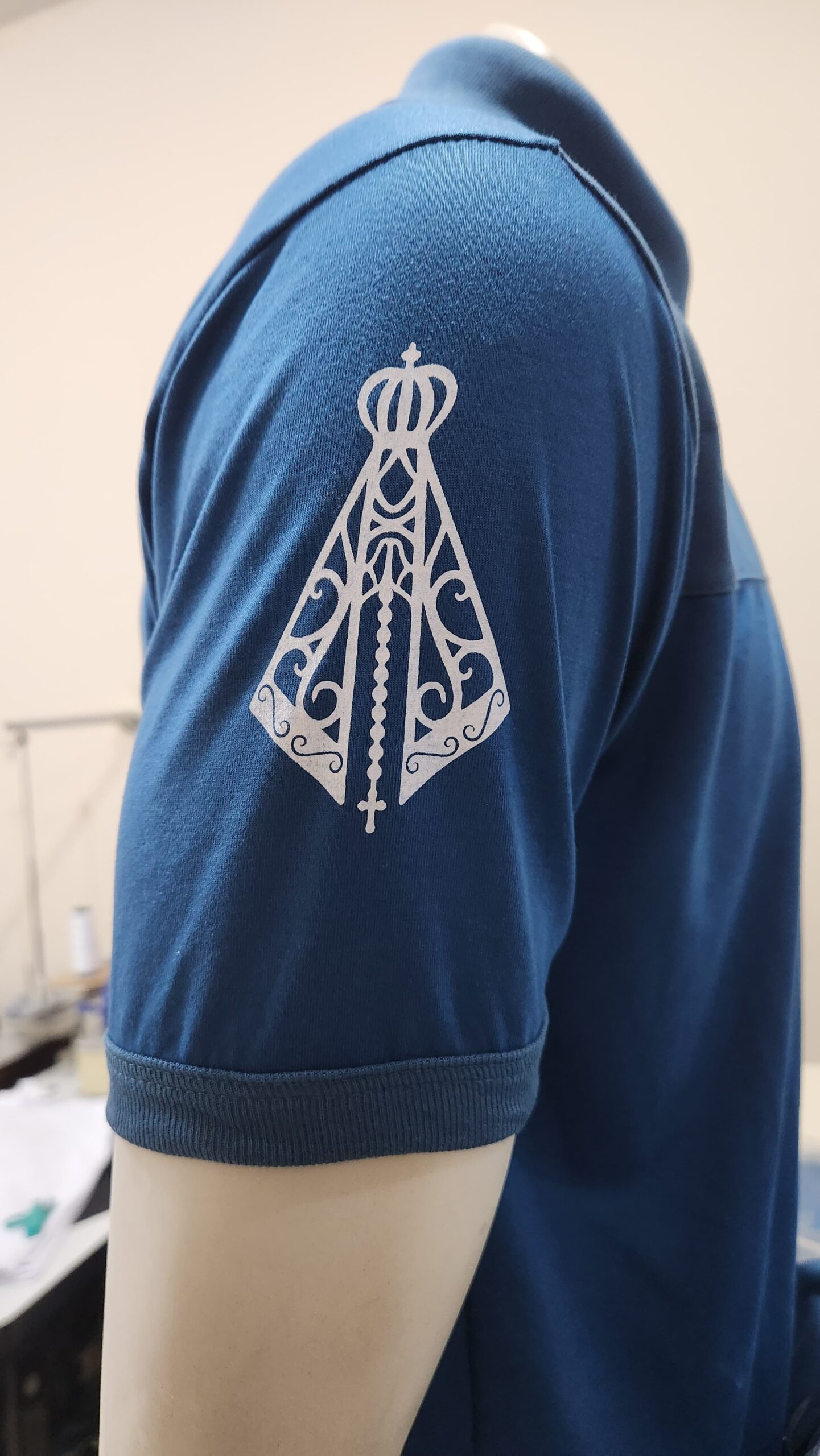 IMG-20250922-WA0126-scaled Uniformes Profissionais Sob Medida para Empresas