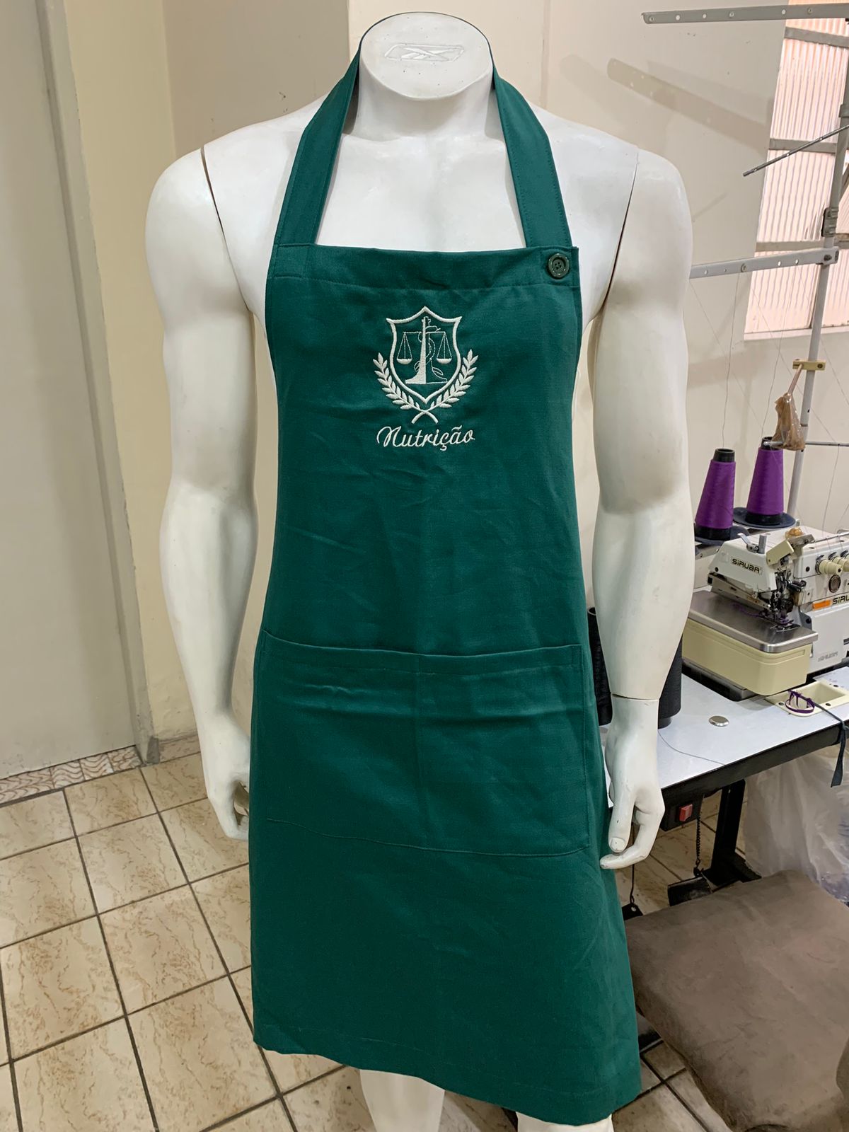 Imagem-do-WhatsApp-de-2025-06-16-as-16.13.20_6bfdbd13 Uniformes Profissionais Sob Medida para Empresas