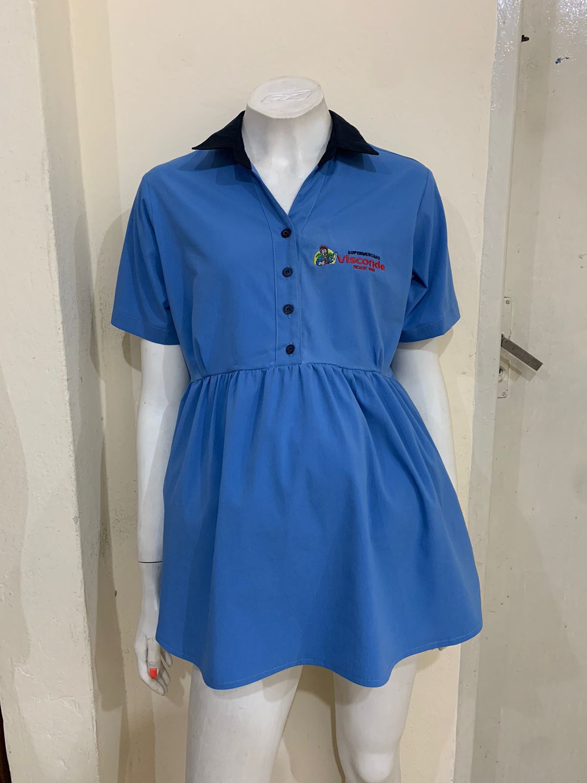 Mercadinho-Visconde-Camisete-Gestante-Frente Uniformes Profissionais Sob Medida para Empresas