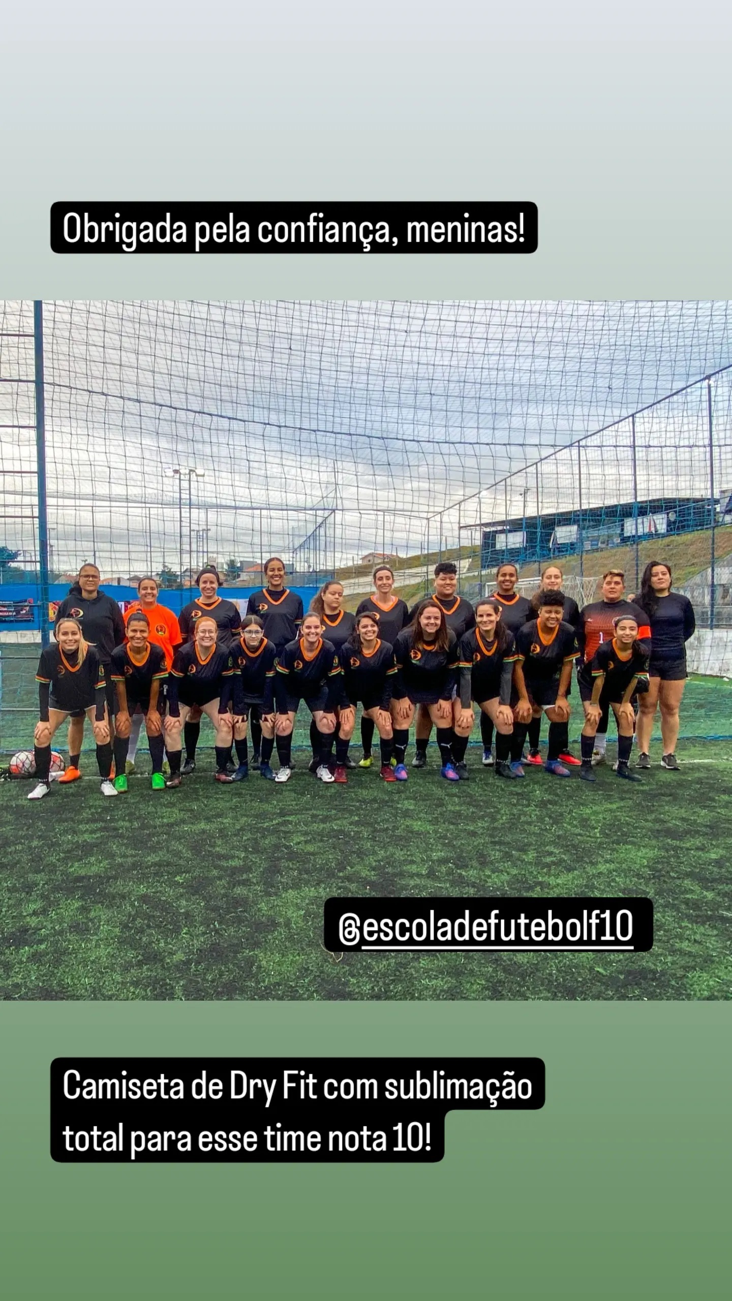 SaveClip.App_569893450_24942261822062501_3896269956836337487_n Uniformes Profissionais Sob Medida para Empresas