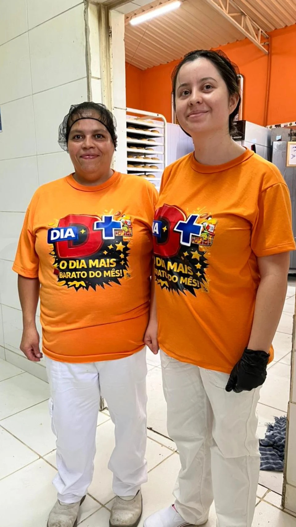 SaveClip.App_632588475_18579984694046107_3946368815068998227_n Uniformes Profissionais Sob Medida para Empresas