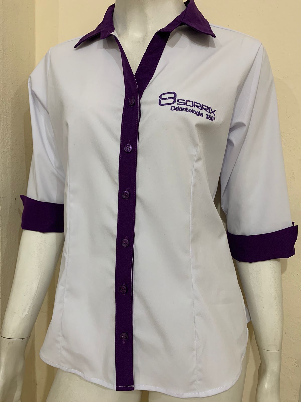 WhatsApp-Image-2023-11-07-at-17.10.13 Uniformes Profissionais Sob Medida para Empresas